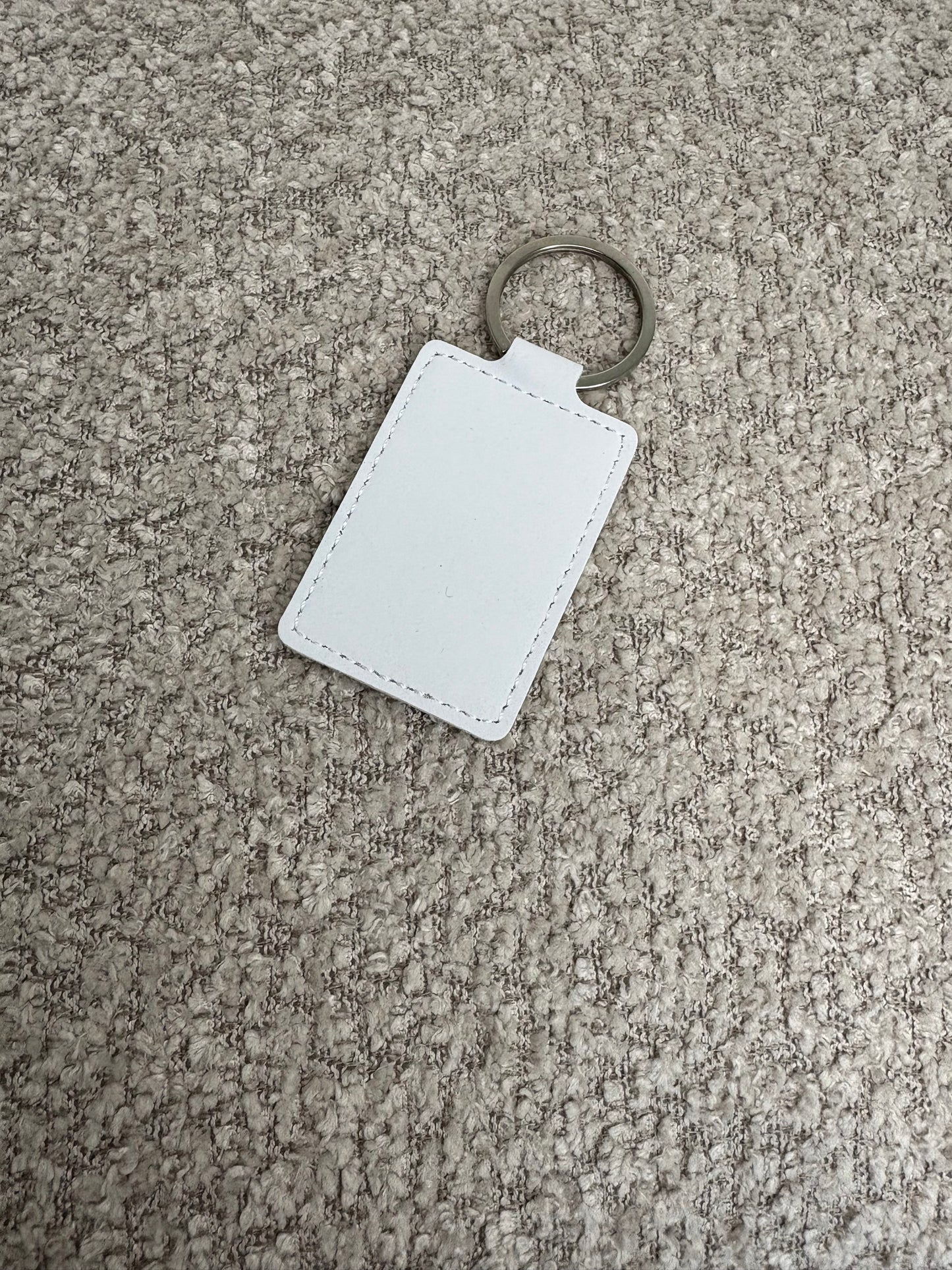 Porte clé en simili cuir Vierge