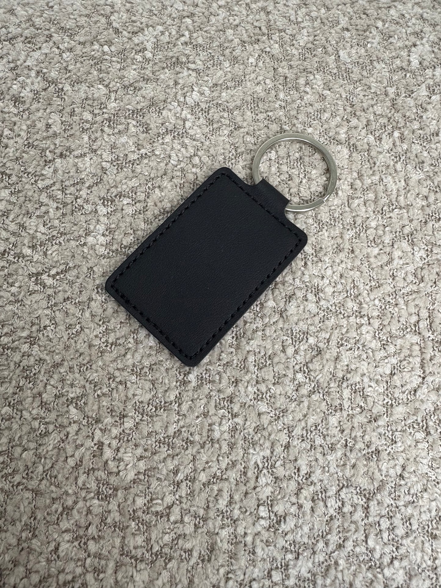 Porte clé en simili cuir Vierge